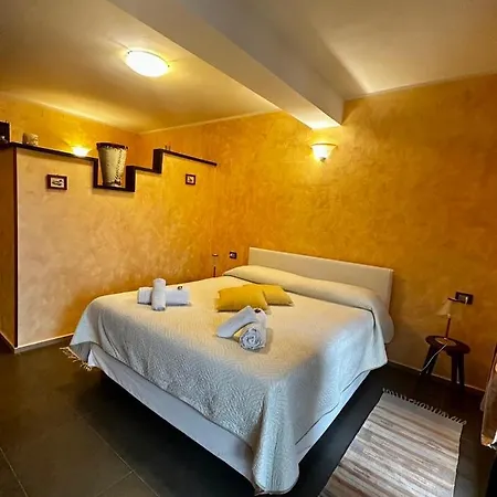 La Taverna Tra Gli Ulivi بيت للعطل