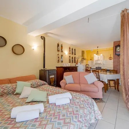 بيت للعطل La Taverna Tra Gli Ulivi