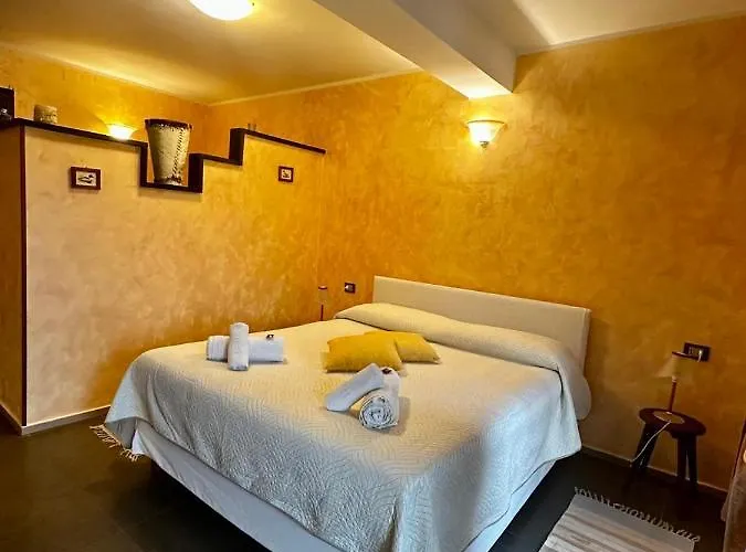 La Taverna Tra Gli Ulivi Feriehus